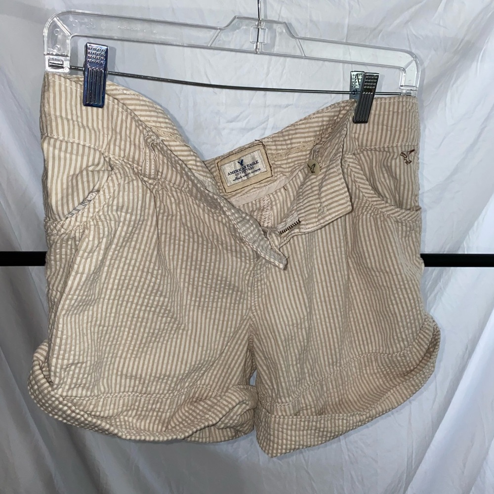 American Eagle Outfitters Tan Cargo Shorts Lightweight Cotton